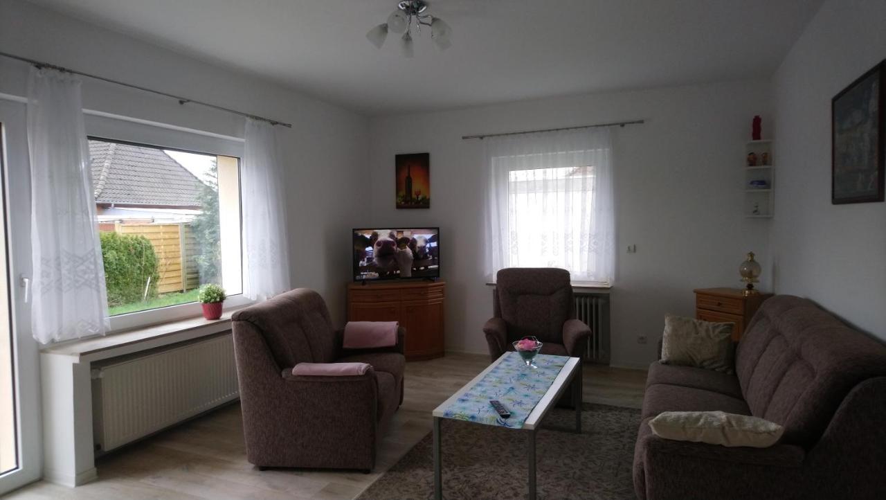 Holiday home Gaestehaus „barbara” Mit Garage In 26919 Brake Brake (Wesermarsch)